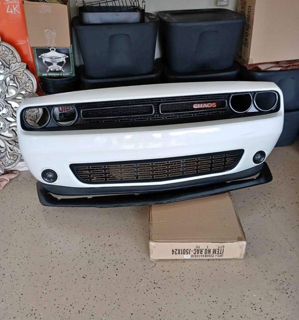 Dodge Challenger front end