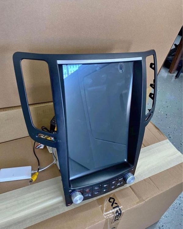 G37 Tesla screen For Sale - Image 2