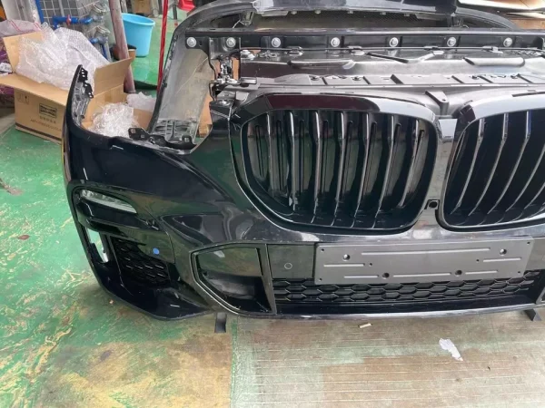 2019 - 2023 BMW X5 G05 Complete Front Bumper Assembly - Nose Cut - Image 5