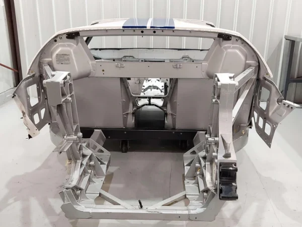 2006 FORD GT GT40 SUPERCAR Body Shell Frame Cockpit - Image 6