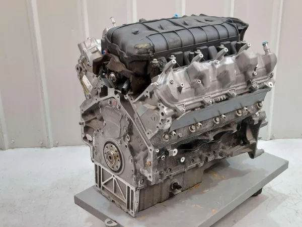 15-19 CHEVY CORVETTE C7 6.2L ENGINE MOTOR LT1 19329972 28K KM'S - Image 5