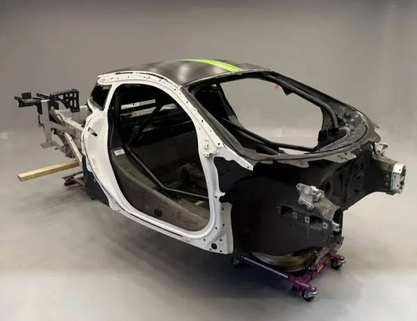 MCLAREN 570S GT4 CARBON FIBRE CHASSIS TUB FIA MSO ROLL CAGE SUBFRAME 540