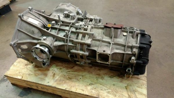 LAMBORGHINI GALLARDO SUPER TROFEO SQUADRA CORSA TRANSMISSION OEM 086300046L - Image 9