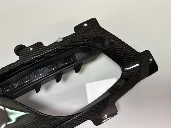 LOTUS EVORA GT410 GT430 FRONT CARBON FIBRE BUMPER COOLING DUCT & DRL - Image 9