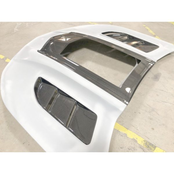 2016-2021 Camaro IROC-Z Hood with Louvers and Window – Carbon Fiber - Image 5