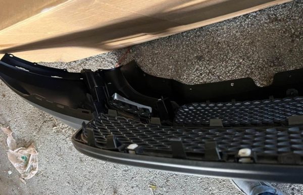 2014 to 2020 dodge Durango front bumper - Image 9