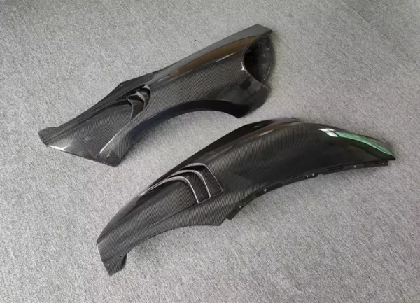 McLaren 540C/570S/570GT/600LT Carbon Fiber Vented Fenders - Image 2