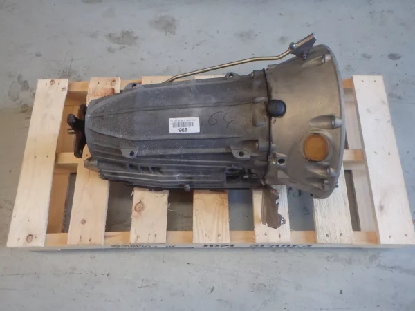 Mercedes Benz C63 AMG 2008 W204 Automatic Transmission Gearbox 2042703300 J080