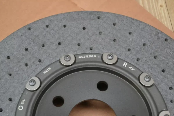 Original Audi R8 ceramic brake discs front ventilated380x38 - Image 7