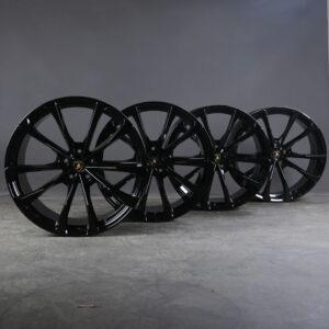 Lamborghini Urus rims