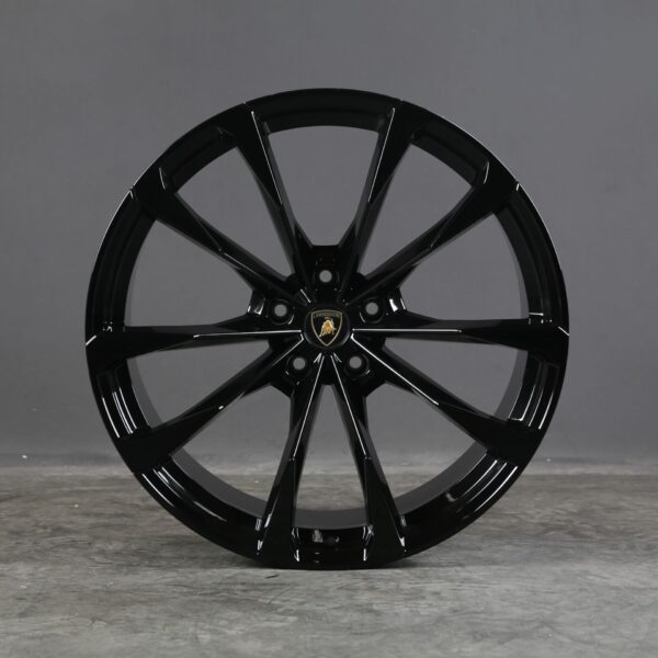 Lamborghini Urus rims - Image 5