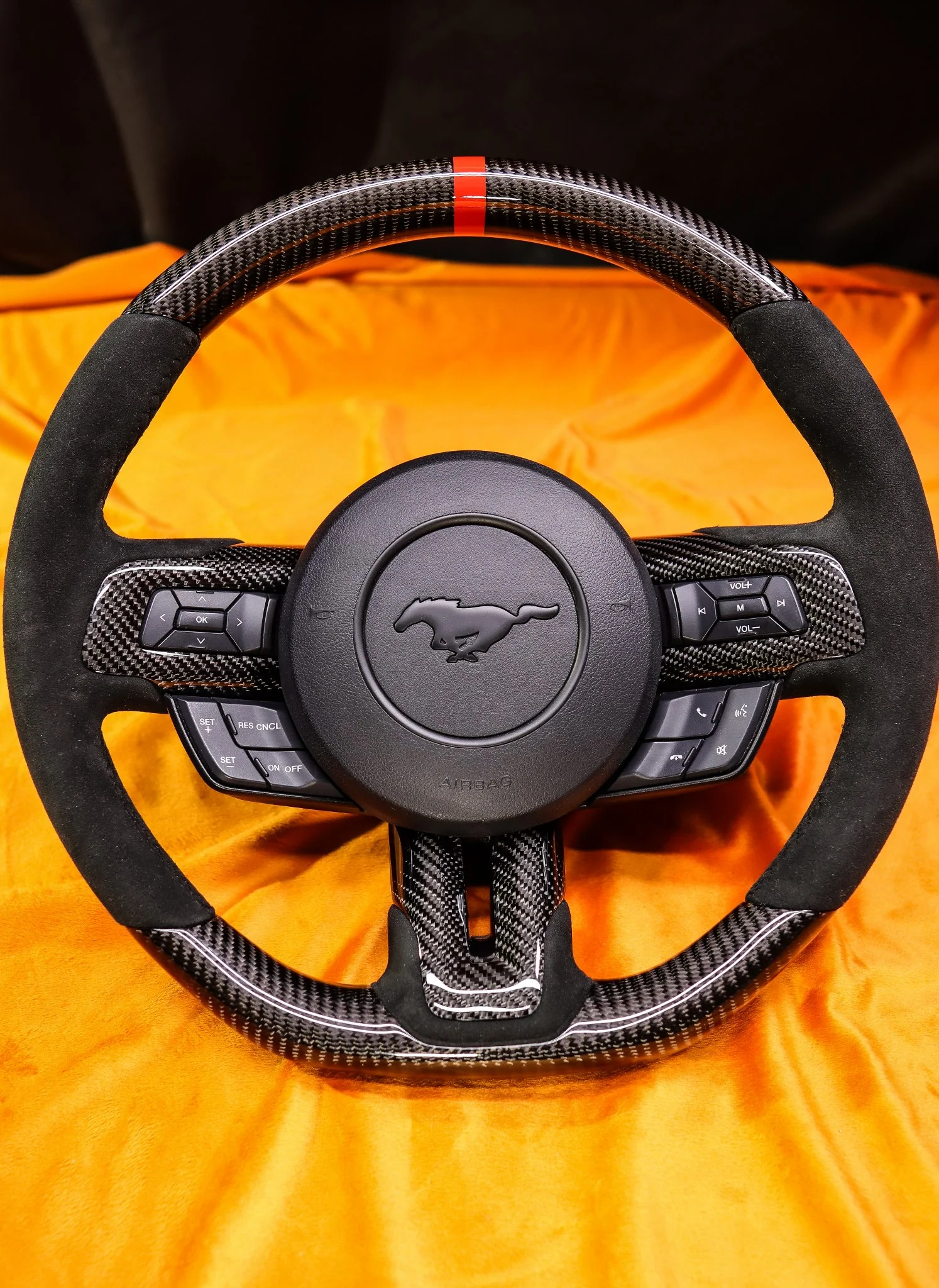 2015-2023 Mustang S550 Steering Wheel Top and Bottom Carbon Fiber