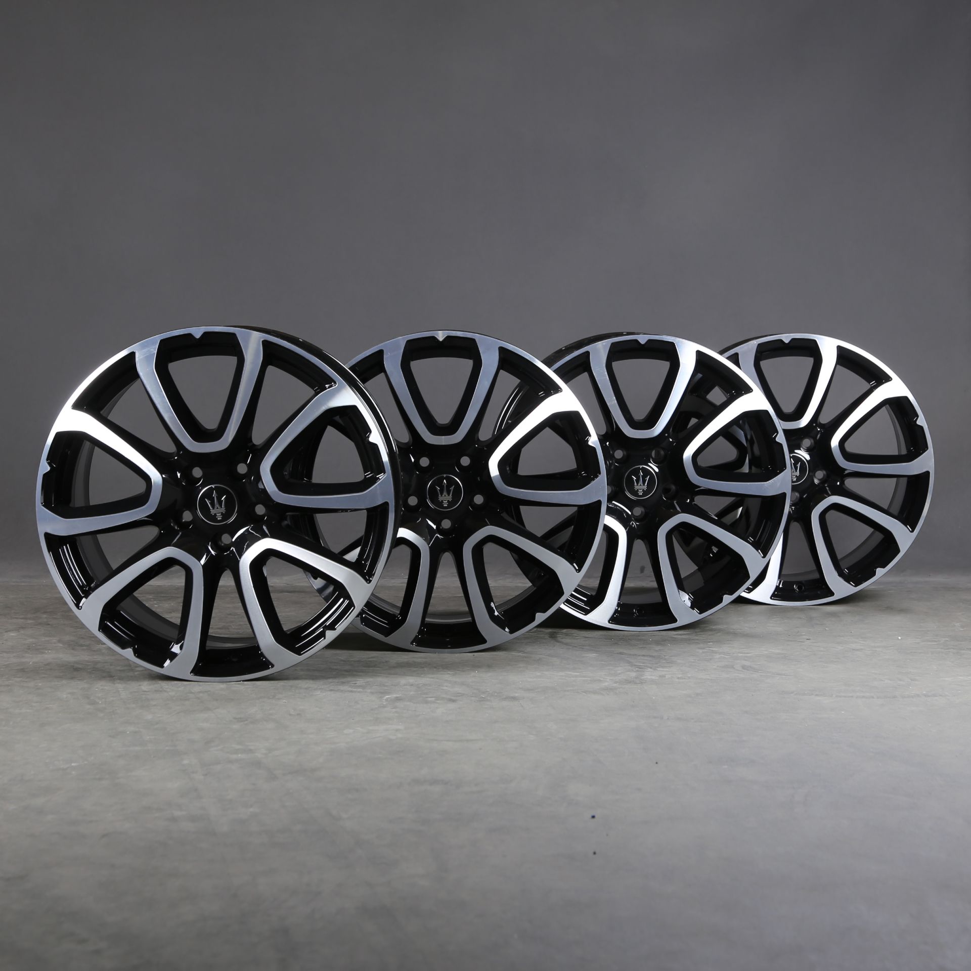 Maserati Levante M161  alloy rims original