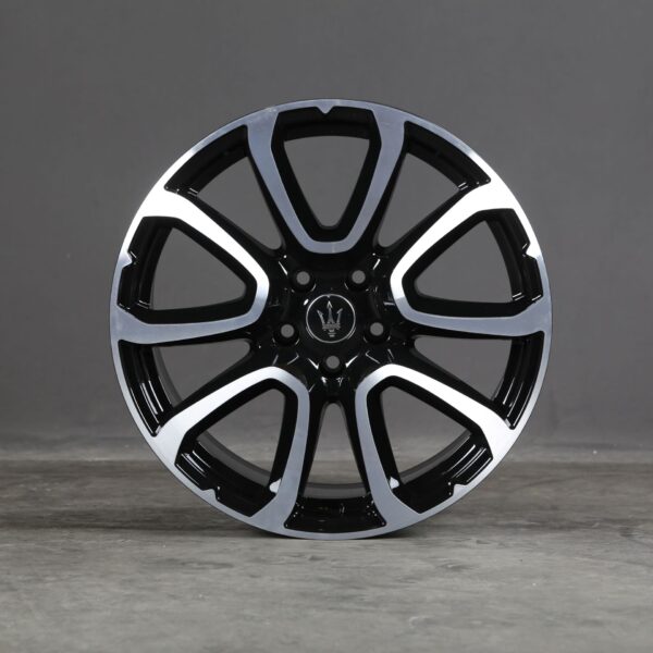 Maserati Levante M161  alloy rims original - Image 3