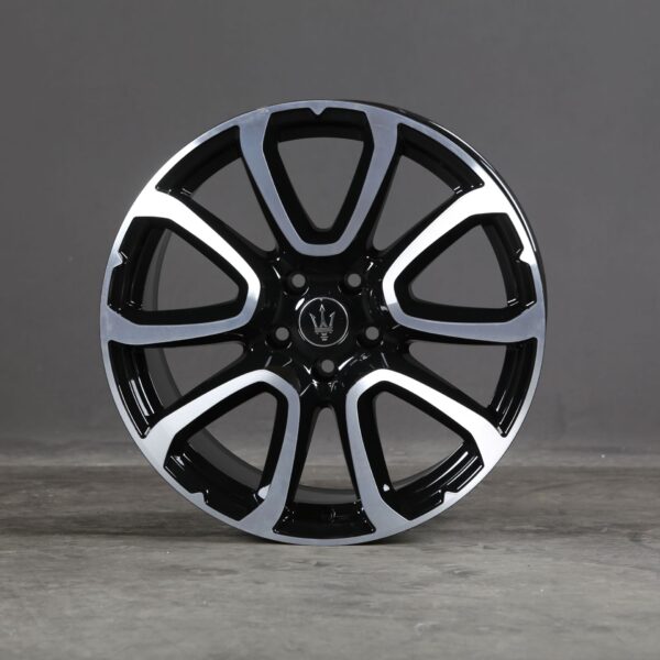 Maserati Levante M161  alloy rims original - Image 2
