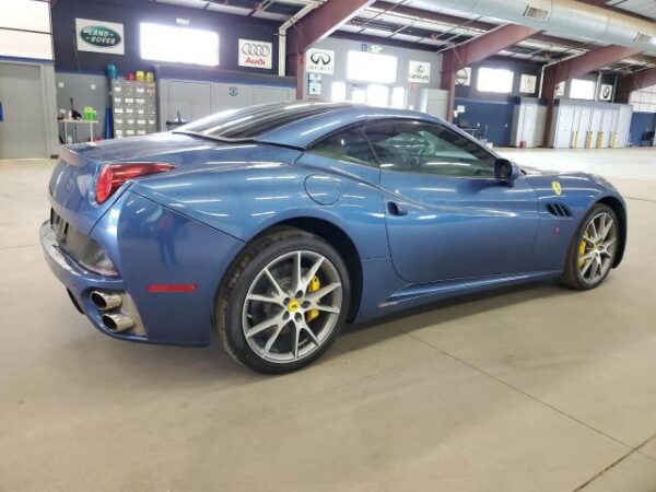 2010 Ferrari California - Image 11