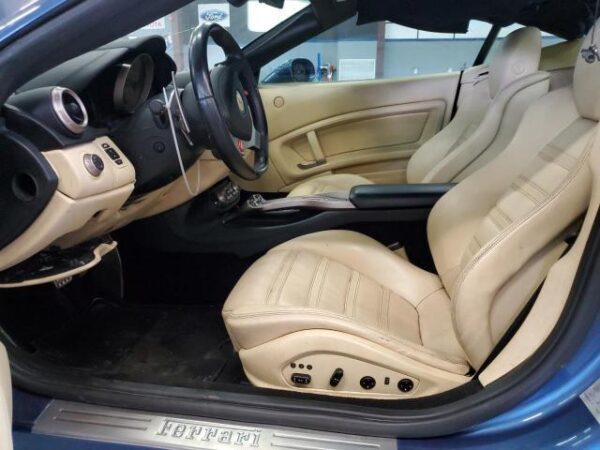 2010 Ferrari California - Image 7