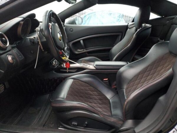2011 Ferrari California - Image 7