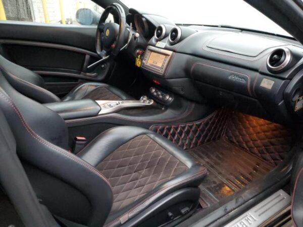 2011 Ferrari California - Image 6