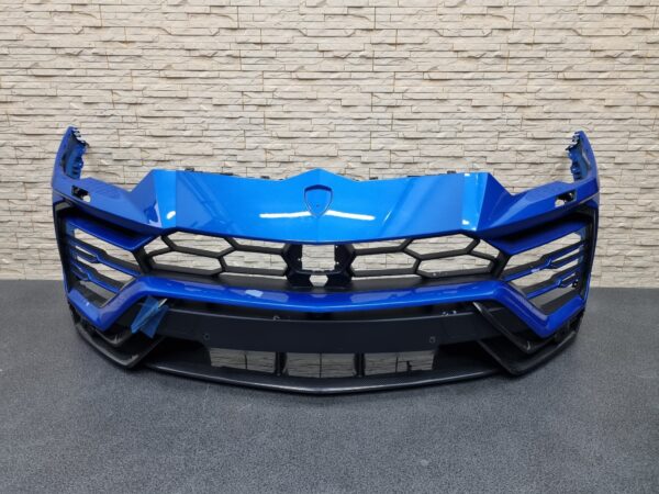Lamborghini Urus Front Bumper Carbon Fiber Blue 4ML807437