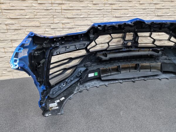 Lamborghini Urus Front Bumper Carbon Fiber Blue 4ML807437 - Image 3