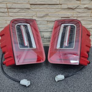 Rolls Royce Cullinan Rear Tail Lights Set USA 7447046 / 7447043