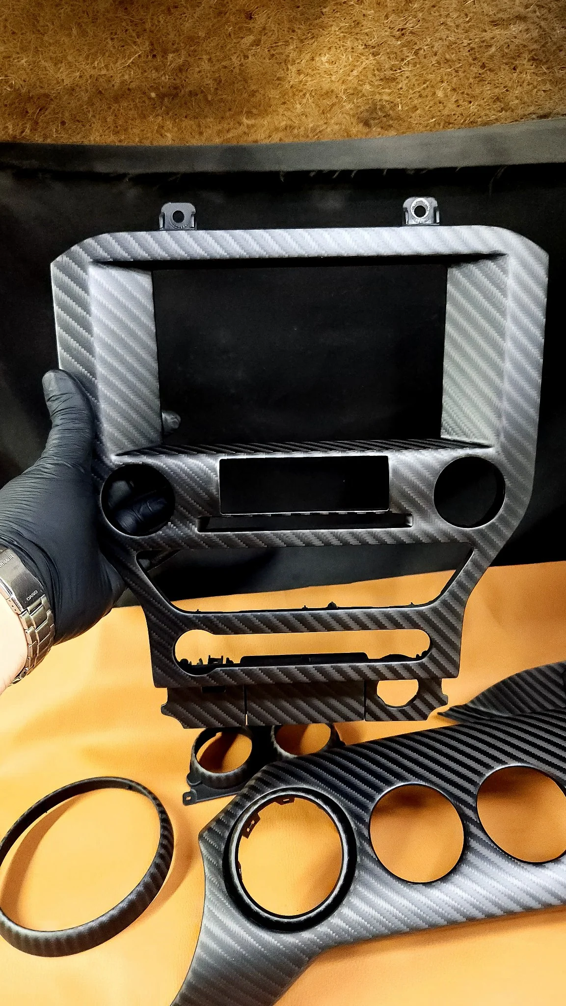 Shelby GT350R Navigation Bezel