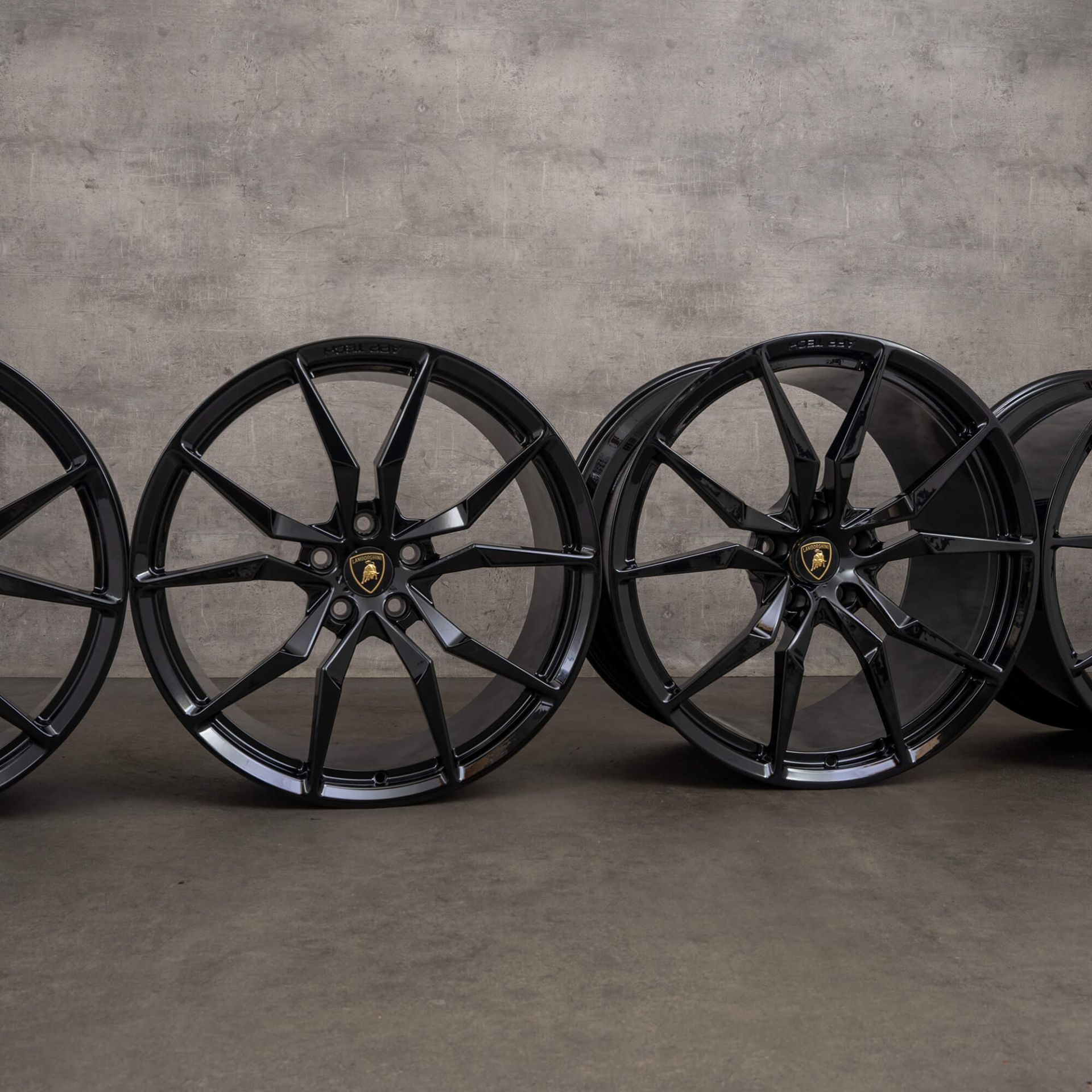 Lamborghini Aventador Facelift 20 21 inch rims Dione 47060107T 47060107AA