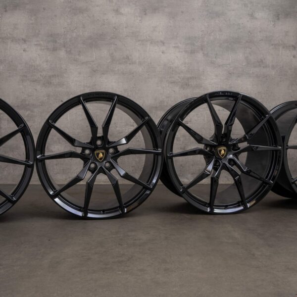 Lamborghini Aventador Facelift 20 21 inch rims Dione 47060107T 47060107AA - Image 9