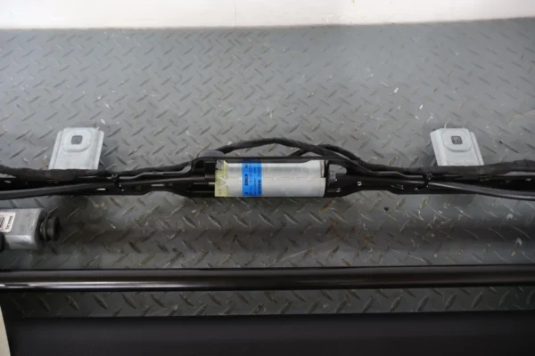 Infiniti G37 Convertible Rear Parcel Shelf W/ Motor (Tested) OEM - Image 11