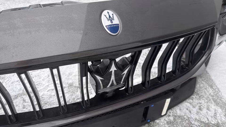 MASERATI GHIBLI TROFEO FRONT BUMPER COMPLETE - Image 10