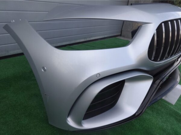 MERCEDES GT 4DR W290 6.3 AMG BUMPER FRONT OEM - Image 4