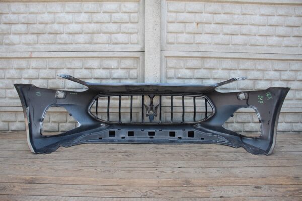 MASERATI LEVANTE FRONT BUMPER - Image 2