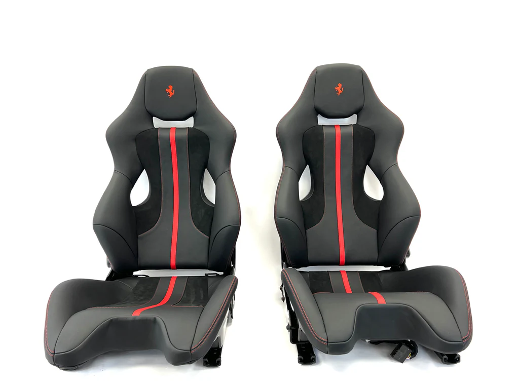 FERRARI 488 PISTA/ 812/ F8 GOLDRAKE CARBON SEAT RED AND BLACK