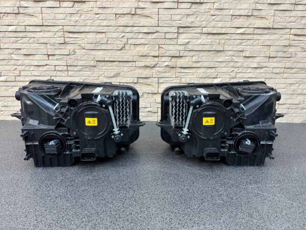 Rolls Royce Cullinan Headlights - Image 5