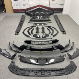 Lamborghini URUS Performante upgrade carbon kit for URUS S 2023/2024