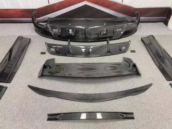 Lamborghini URUS Performante upgrade carbon kit for URUS S 2023/2024 - Image 4