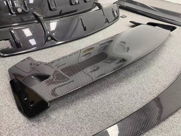Lamborghini URUS Performante upgrade carbon kit for URUS S 2023/2024 - Image 2