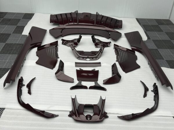 Ferrari SF90 red carbon OEM style package - Image 2