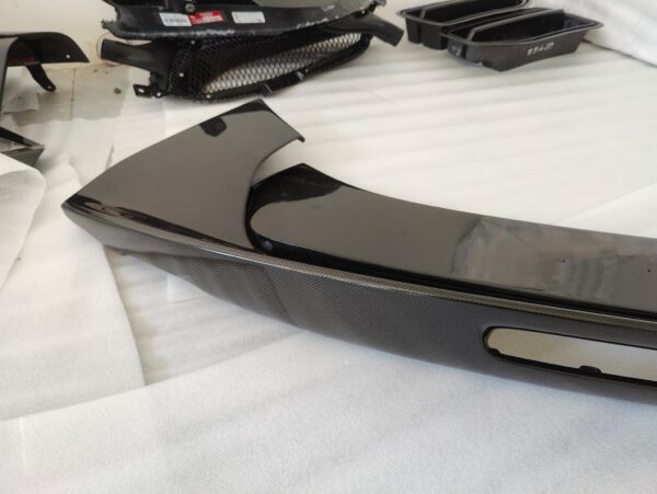 Ferrari SF90 carbon fiber body parts - Image 3