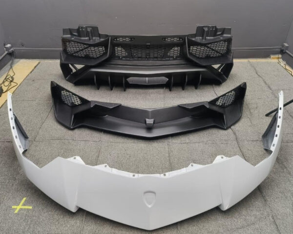 Complete Lamborghini LP 750 SV body kit in matt carbon close to completion