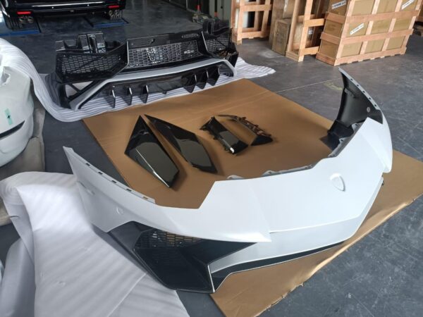 Lamborghini SV LP 750 part carbon body kit - Image 10