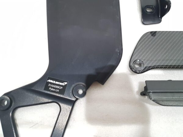 Mclaren 620R Rear wing - Image 5