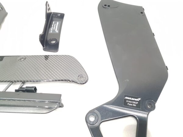 Mclaren 620R Rear wing - Image 2