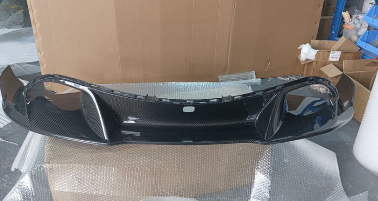 CARBON FIBER FRONT LIP FOR MCLAREN 720S R-1