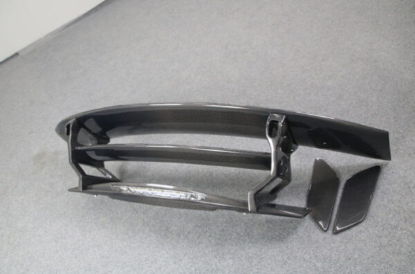 CARBON FIBER REAR WING SPOILER for MERCEDES BENZ AMG GT - Image 4