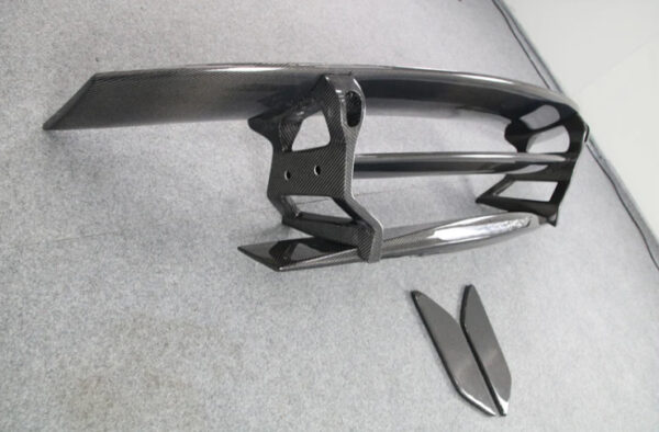 CARBON FIBER REAR WING SPOILER for MERCEDES BENZ AMG GT - Image 2