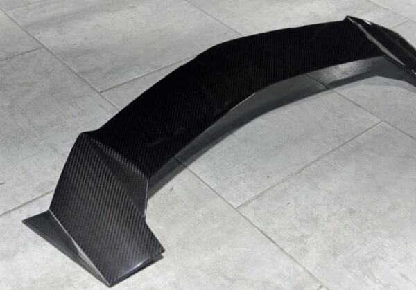 SD Carbon "M Style" Lamborghini Urus Dry Carbon Fiber Full Body Kit - Image 10