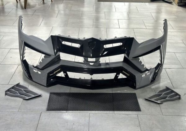 SD Carbon "M Style" Lamborghini Urus Dry Carbon Fiber Full Body Kit - Image 5