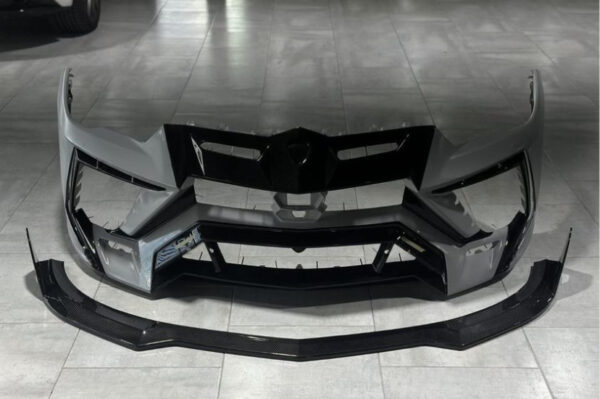 SD Carbon "M Style" Lamborghini Urus Dry Carbon Fiber Full Body Kit - Image 4